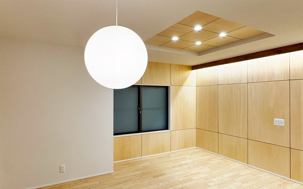 『木目 × 照明 × スリット』【戸建てリフォーム】